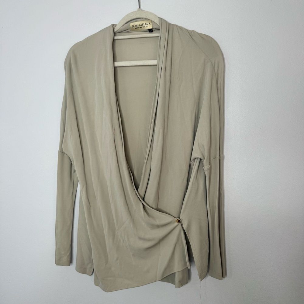 MM Lafleur faux wrap blouse in light beige size medium - Picture 2 of 7